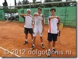 Синхронный теннис в тройках
