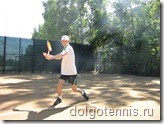 Теннис в Долгопрудном. Никита Иванченко на грунтовом корте 7 июня 2011 года